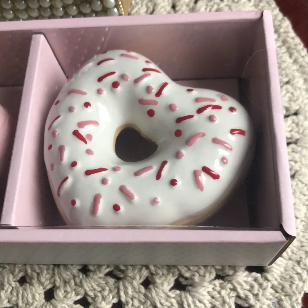 Cupcakes and Cashmere Ceramic SPRINKLE Heart Shaped DONUTS Accent Decor